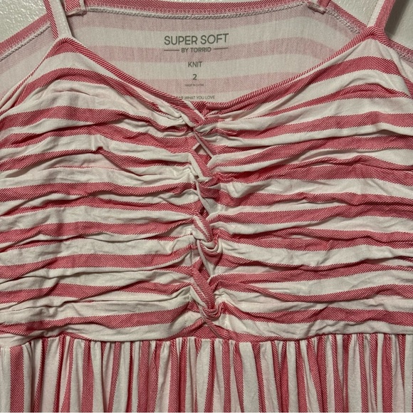 Torrid Super Soft V-Neck Twisted Front Babydoll Top Knit Women’s 2X Valentine’s - Picture 4 of 10